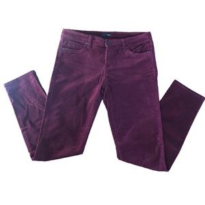 Edyson Hampton Burgundy Skinny Corduroy Jean Size 30S (10)